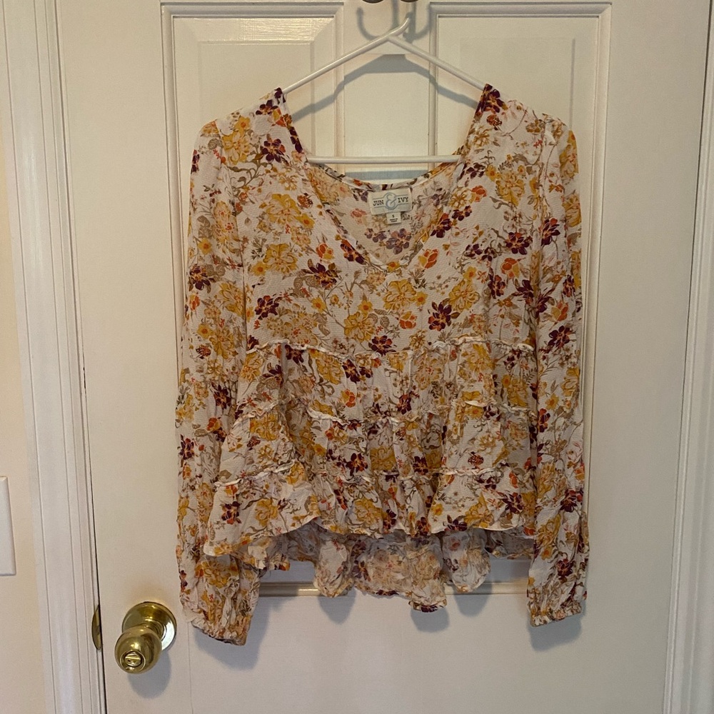 Francesca’s Jun & Ivy Top